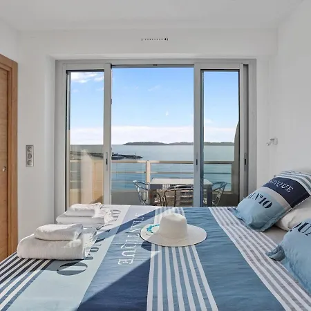 Vue - Neuf - Centre Ste Maxime *